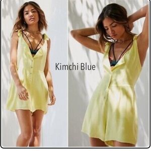 NWOT from Nordstrom Kimchi Blue Button Down Gauze Romper in Sunny Yellow size SM